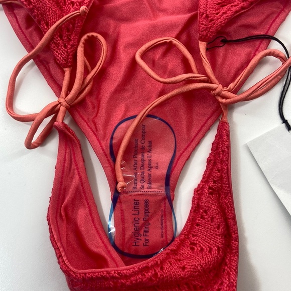 TULAROSA Ever Knitted bikini Bottom in Spicy Coral Size M from REVOLVE - Picture 7 of 8